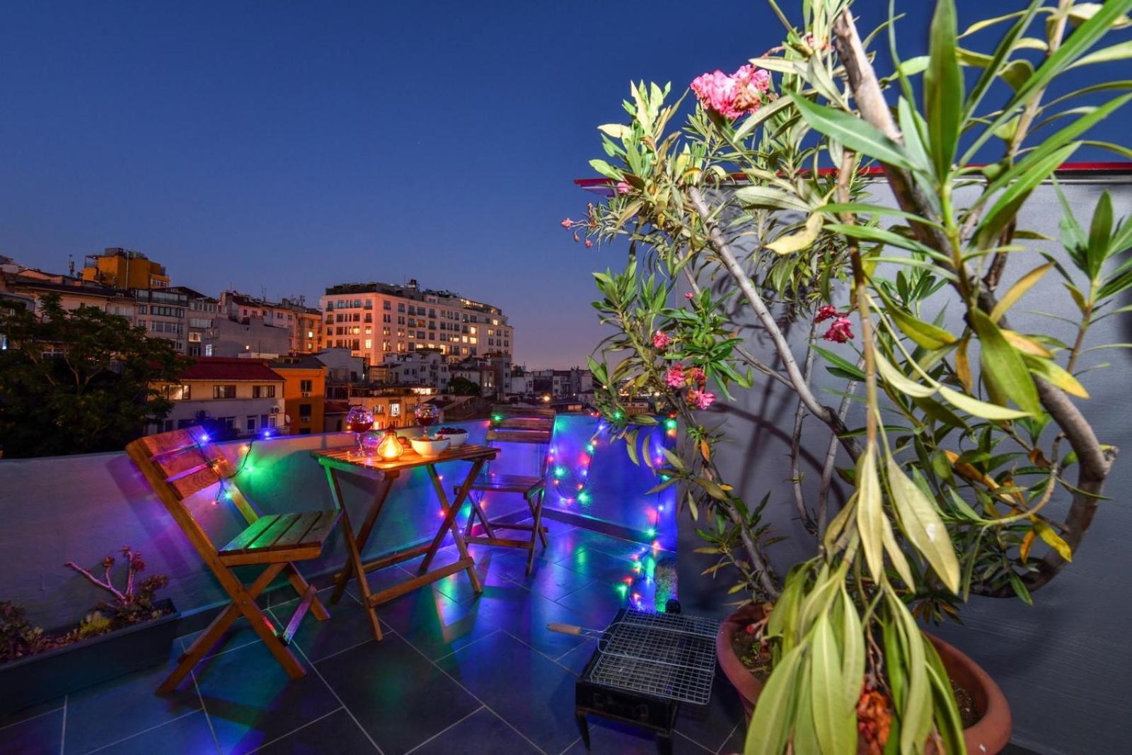 Daire The Maiden Tower From Your Bedroom Romantic View, In Taksim Square İstanbul