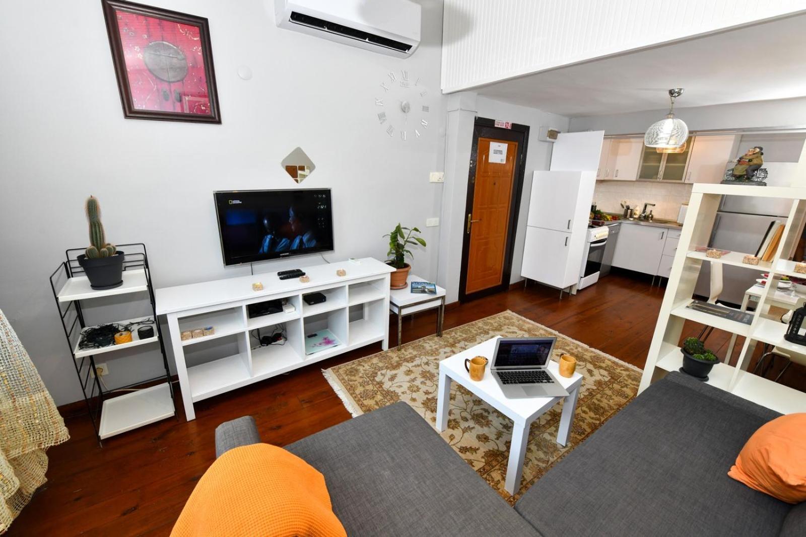 The Maiden Tower From Your Bedroom Romantic View, In Taksim Square *