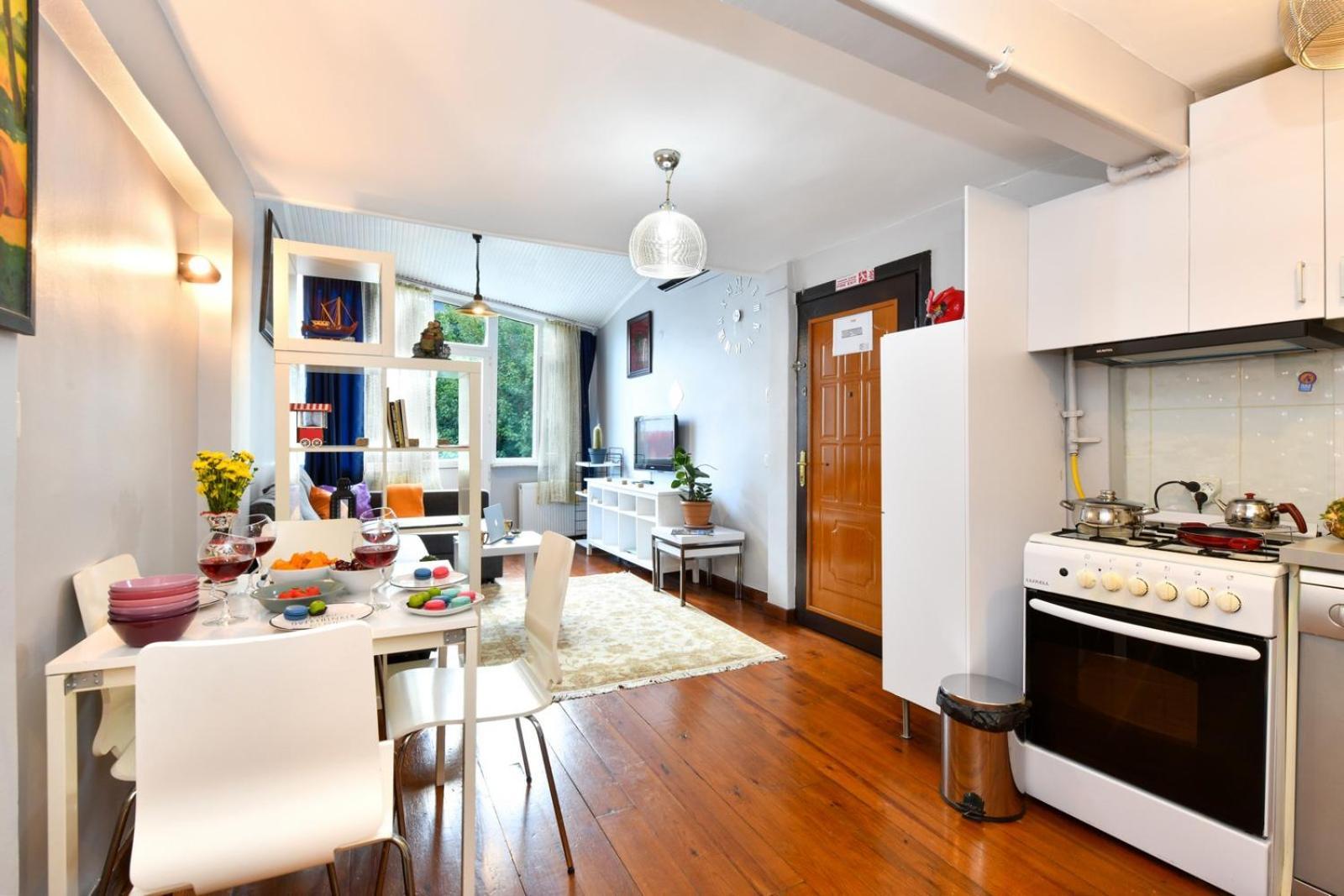 The Maiden Tower From Your Bedroom Romantic View, In Taksim Square Appartement Istambul
