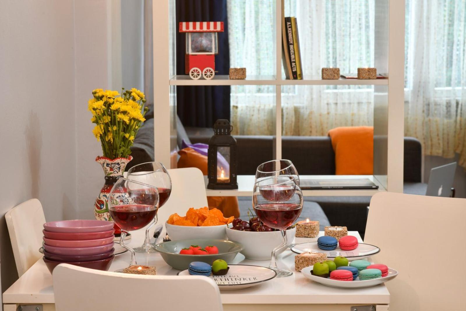 The Maiden Tower From Your Bedroom Romantic View, In Taksim Square Appartement Istambul
